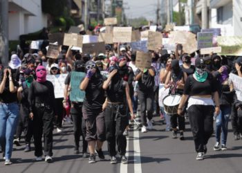 Se reportan manifestaciones en rectoría de Ciudad Universitaria