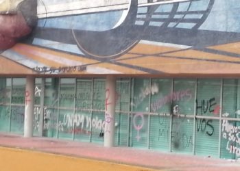 Denuncia UNAM actos de vandalismo en edificios y murales