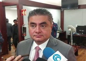PAN, PRI y PRD continúan dialogando para defender al INE