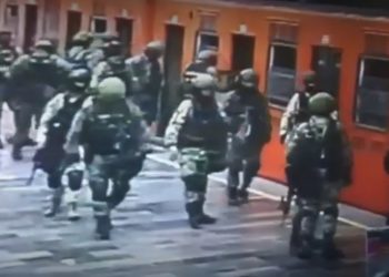 Militares armados en el Metro de la CDMX