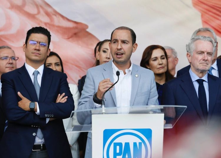 Titubeo e indefinición de cualquier partido opositor pone en riesgo las elecciones libres: PAN