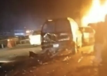 Carambola en la autopista México-Querétaro deja dos muertos y 21 heridos