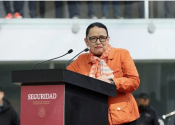 Sedena y familiares despiden en ceremonia luctuosa al general José Silvestre Urzúa