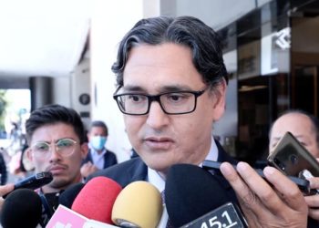 Comparecencia del secretario de la Función Pública, en receso indeterminado decretan comisiones 