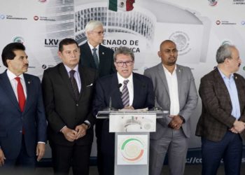 Entrega Alfredo Del Mazo el Centro de Innovación Digital “Mandra” de la UAEM y las Becas Ciencia Edoméx a estudiantes universitarios