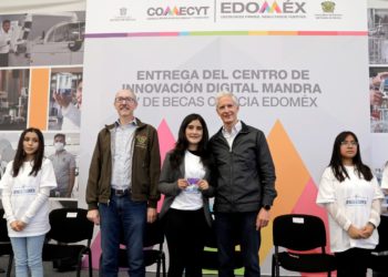 Entrega Alfredo Del Mazo el Centro de Innovación Digital “Mandra” de la UAEM y las Becas Ciencia Edoméx a estudiantes universitarios