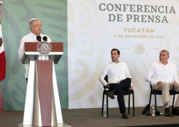 Mauricio Vila, mejor candidato presidencial que muchos: AMLO