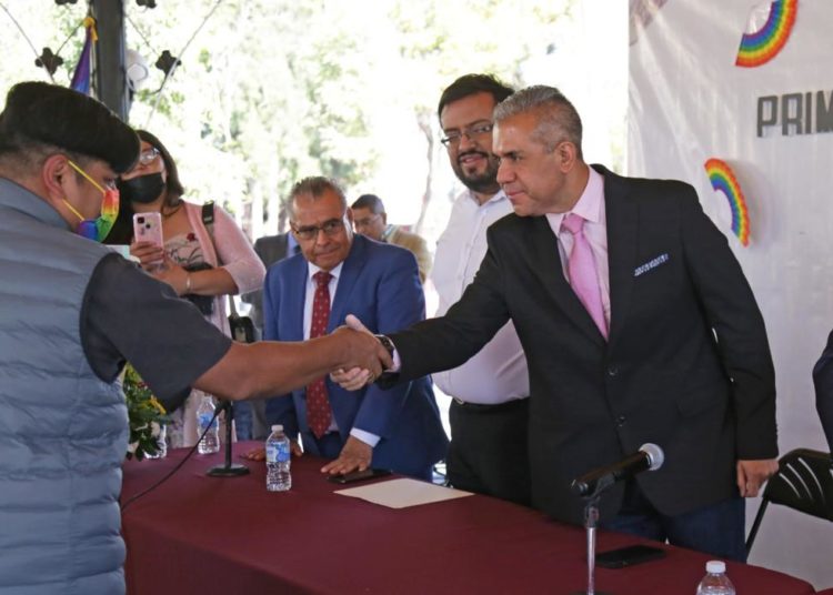 Ecatepec se consolida como municipio progresista al celebrar matrimonios igualitarios