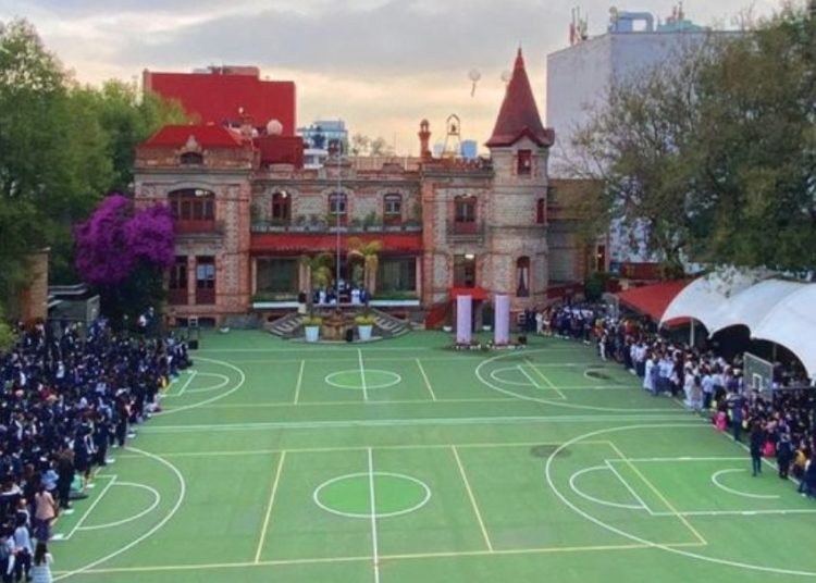 Colegio Williams reanuda actividades tras muerte de Abner