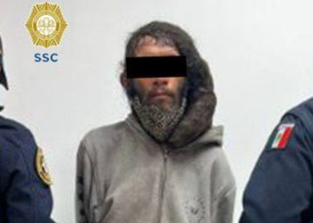 Detienen a indigente tras esconder el cadáver de una mujer en paradero de Tacubaya