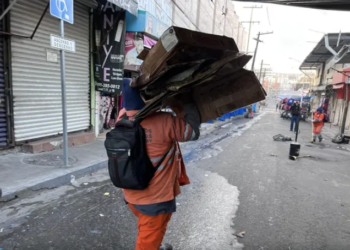 Duplica Monterrey labores de limpieza en el Centro Histórico