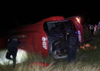Vuelca autobús en Tamaulipas y deja nueve heridos