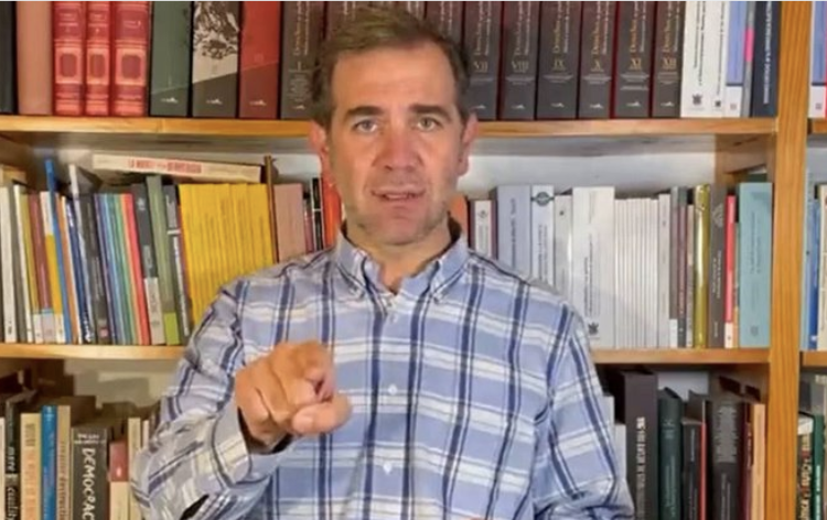 INE cierra un año de ‘trabajo tenso’, señala Lorenzo Córdova