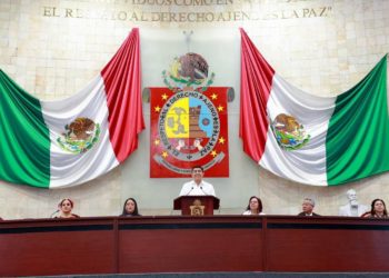 Salomón Jara rinde protesta como Gobernador de Oaxaca