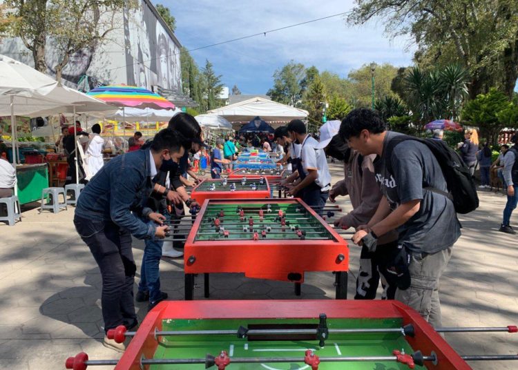 Adrián Rubalcava fomenta unión familiar y el deporte durante Mundial de Qatar 2022