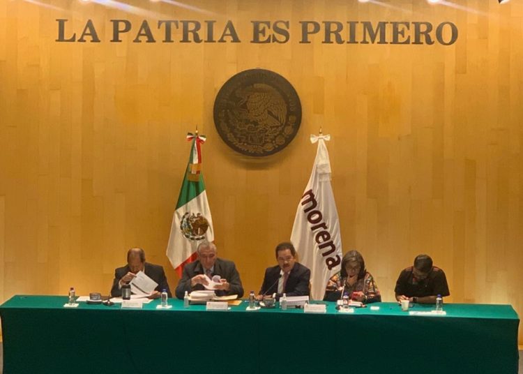 Entrega Adán Augusto a diputados Plan B de la Reforma Electoral