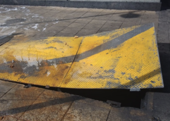 Se registra corto circuito en mufa del Centro Histórico de CDMX