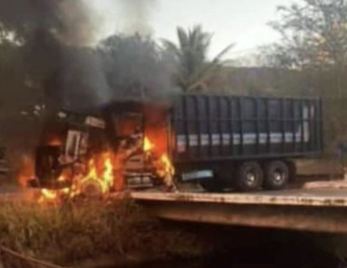 Reportan narcobloqueos en bastión de “El Mencho”, en Jalisco