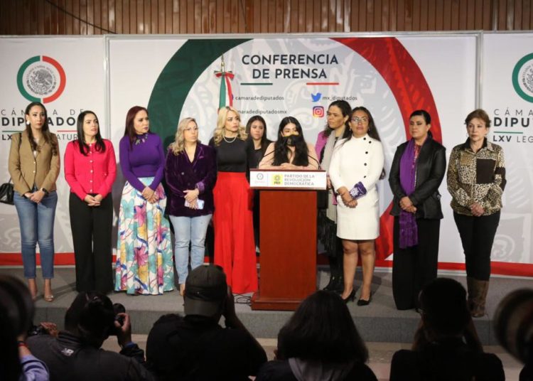 Suspenden prisión domiciliaria a agresor de saxofonista