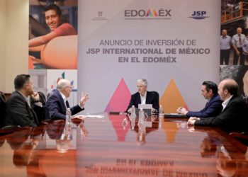 Recolecta municipio de Durango en operativo 5 toneladas de material sin licencia, entre pendones y mamparas