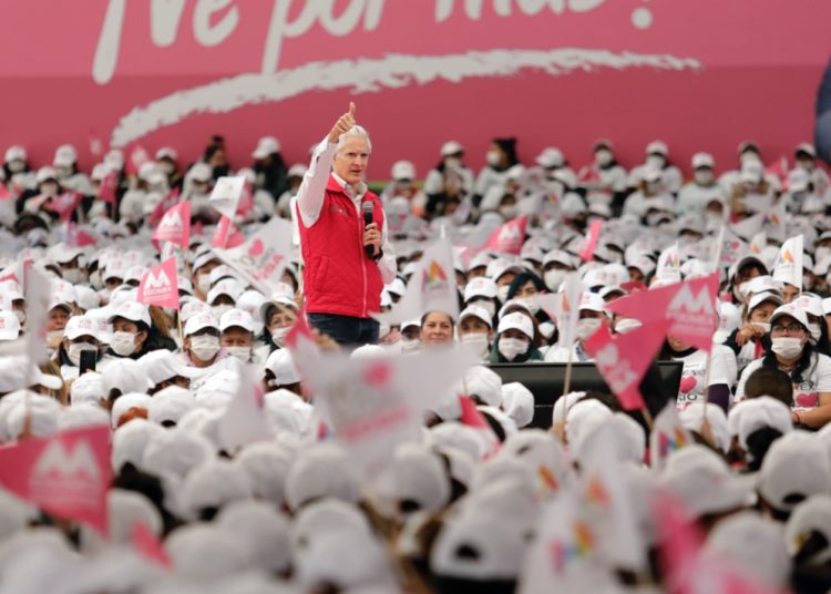 Las mujeres siempre invierten el Salario Rosa en beneficio de sus familias: Alfredo Del Mazo