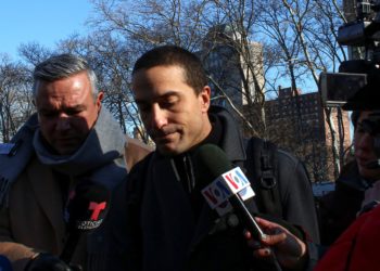 López Obrador podría demandar a abogado de García Luna por daño moral