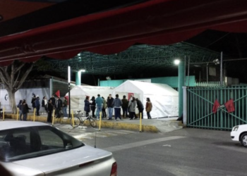 Estalla huelga en los 20 planteles del Colegio de Bachilleres de CDMX