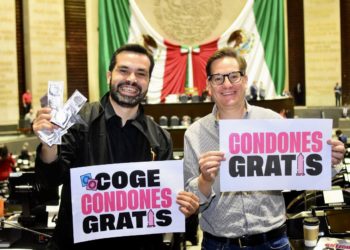 Emplean amas de casa el Salario Rosa para generar más ingresos en beneficio de sus familias: Alfredo Del Mazo