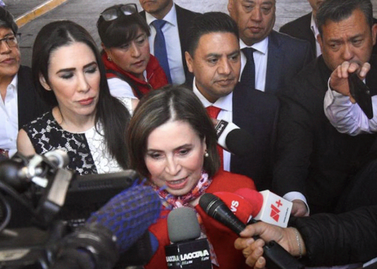 Rosario Robles acude a audiencia al Reclusorio Sur