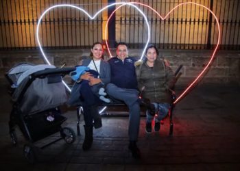 Instala municipio de Durango figuras alusivas al Día del Amor y la Amistad para promover la sana convivencia familiar
