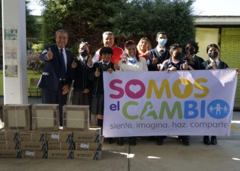 Apoya Alfredo Quiroz a estudiantes mexiquenses