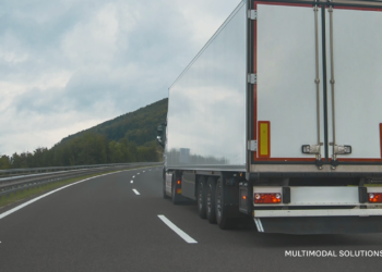 Autotransporte es crucial para el sistema intermodal ante auge del nearshoring