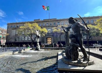 Tiktoker contratado para manejar redes sociales de la SCJN genera polémica por su salario