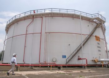 Pemex mantiene producción de hidrocarburos superior al millón 800 mil barriles en febrero