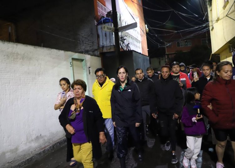 Evalúa Lía Limón daños en presa Tacubaya tras fuertes lluvias