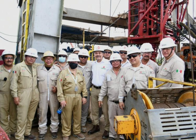 PEMEX avanza en la basificación de trabajadores eventuales