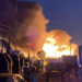 Se incendian bodegas de la Central de Abastos