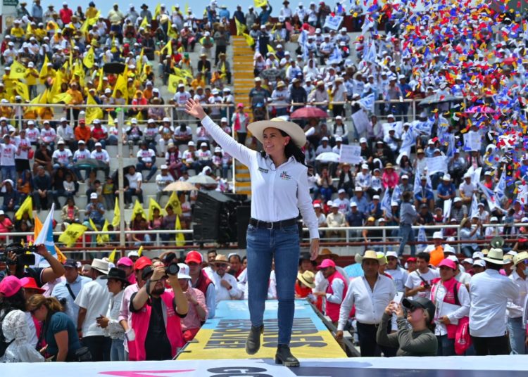 Expone Alejandra Del Moral apoyos y acciones en favor de los migrantes mexiquenses