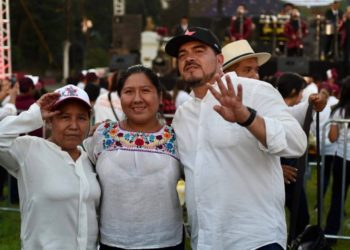 ONG Maestros Con Morena respalda a Cuitláhuac García y Zenyazen Escobar