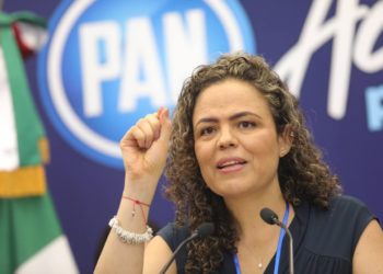 PAN condena injerencia de López Obrador en la situación política de Perú