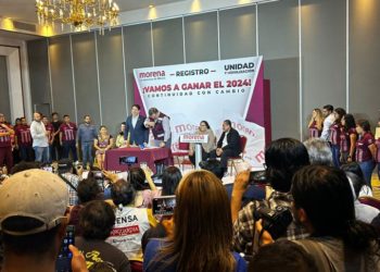 Se registra Ebrard para 2024, el primero de las siete corcholatas