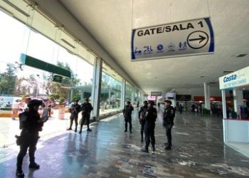 Dos muertos tras balacera en la Central Camionera del Sur en Taxqueña