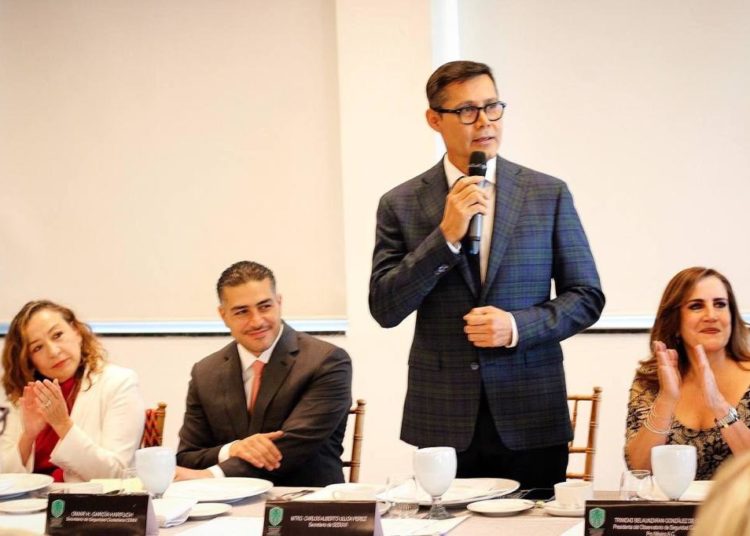 Seduvi ahorra más de 150 mdp tras retirar 70% de anuncios en azoteas