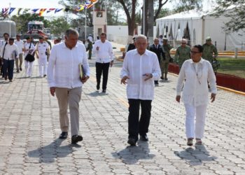López Obrador destaca labores extraordinarias llevadas por Rosa Icela