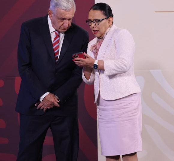 Contender la inseguridad es esencial para Rosa Icela: AMLO