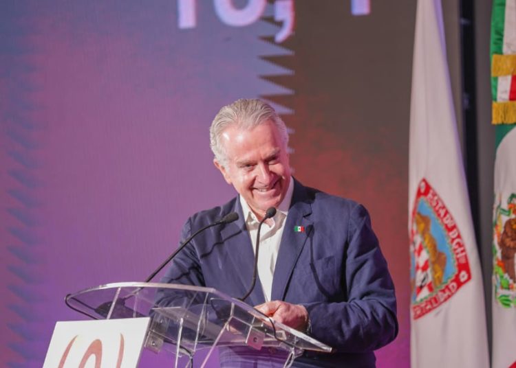 Reconoce Santiago Creel papel fundamental de los medios de comunicación en la democracia