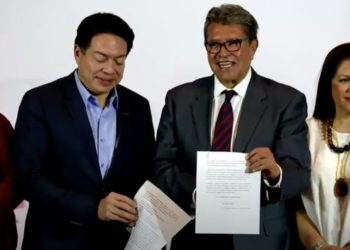 Ricardo Monreal se registra como precandidato de Morena a la Presidencia; inicia gira en la Cuauhtémoc