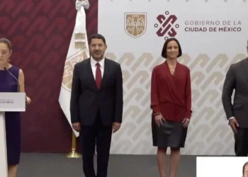 Anuncia Sheinbaum que Martí Batres quedará al frente de la Ciudad de México