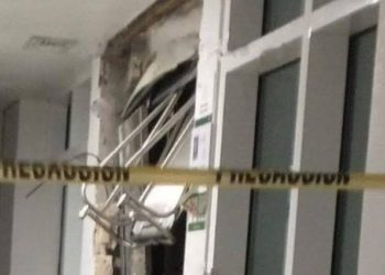 Muere niña prensada por elevador en IMSS en Playa del Carmen