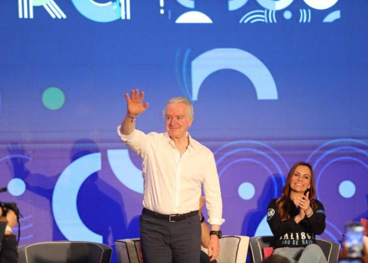 Santiago Creel informa a CCE estado actual del Frente Amplio por México